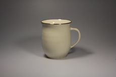 Product image for:Tasse mit Henkel weiss Goldrand