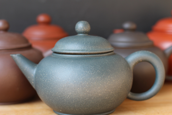 clay tea pots